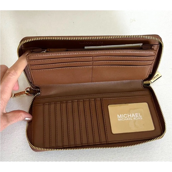 New Michael Kors Jet Set Large Travel Continental Wallet Denim Indigo - Picture 4 of 5